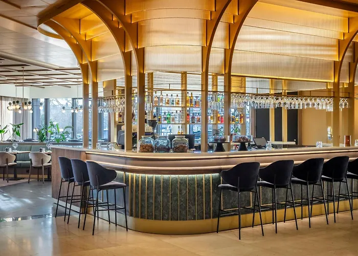 Radisson Blu Scandinavia Hotel, 4*