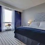 Szálloda Radisson Blu Scandinavia Hotel,