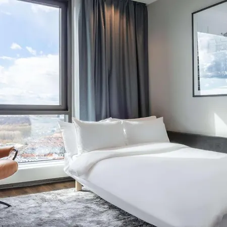 Radisson Blu Scandinavia Hotel, Hotel