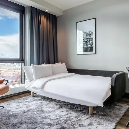 Radisson Blu Scandinavia Hotel, מלון 4*