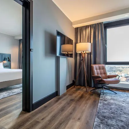 Radisson Blu Scandinavia Hotel, מלון 4*