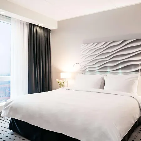 Radisson Blu Scandinavia Hotel, מלון 4*