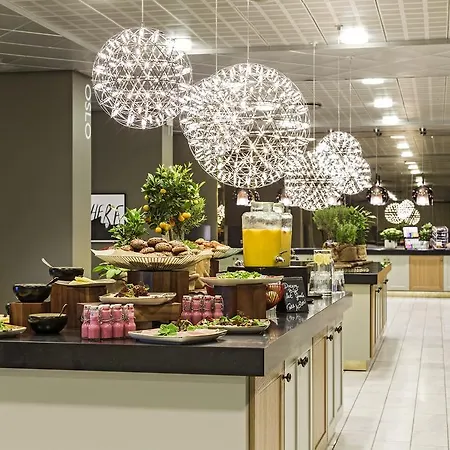 Radisson Blu Scandinavia Hotel, 4*